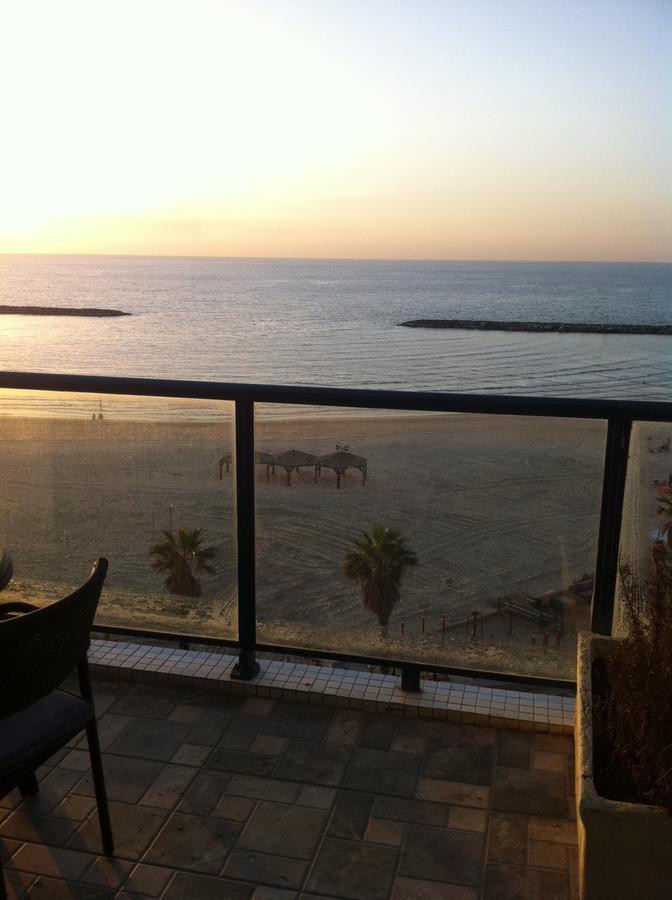 Herbert Samuel By The Beach Tel Aviv-Jaffa Exterior foto